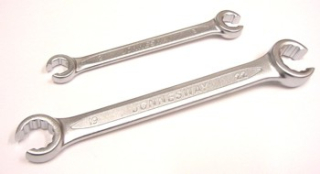 Prstencový kľúč na prevlečné matice 12 x 14 mm šesťhran - JONNESWAY W241214